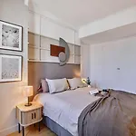 Safir - 3 chambres et balcon à Trocadéro