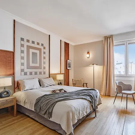 Safir - 3 Et Balcon à Trocadéro * Parigi